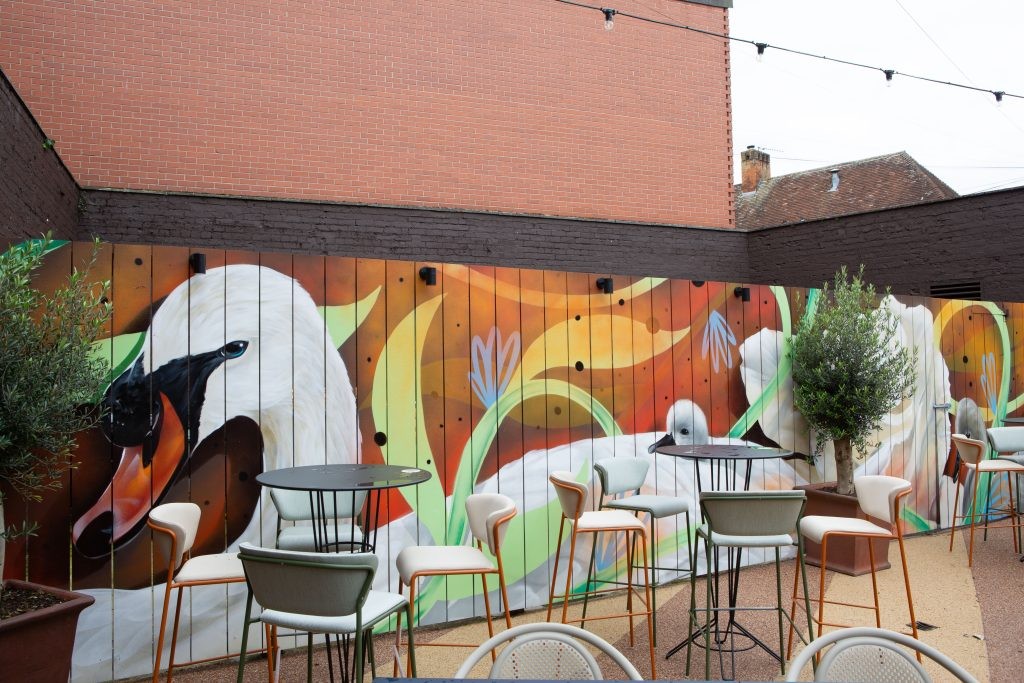 External tables at Swan and Chequers