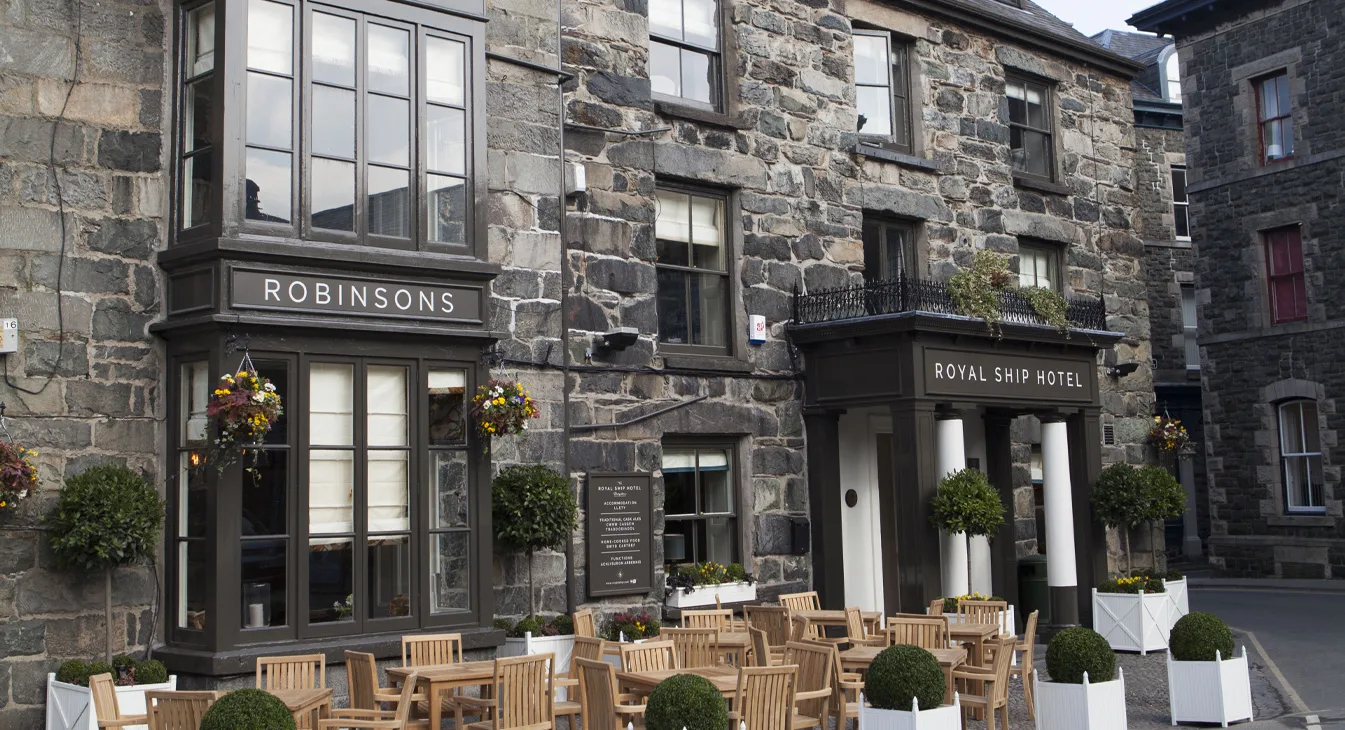 Royal Ship Hotel
