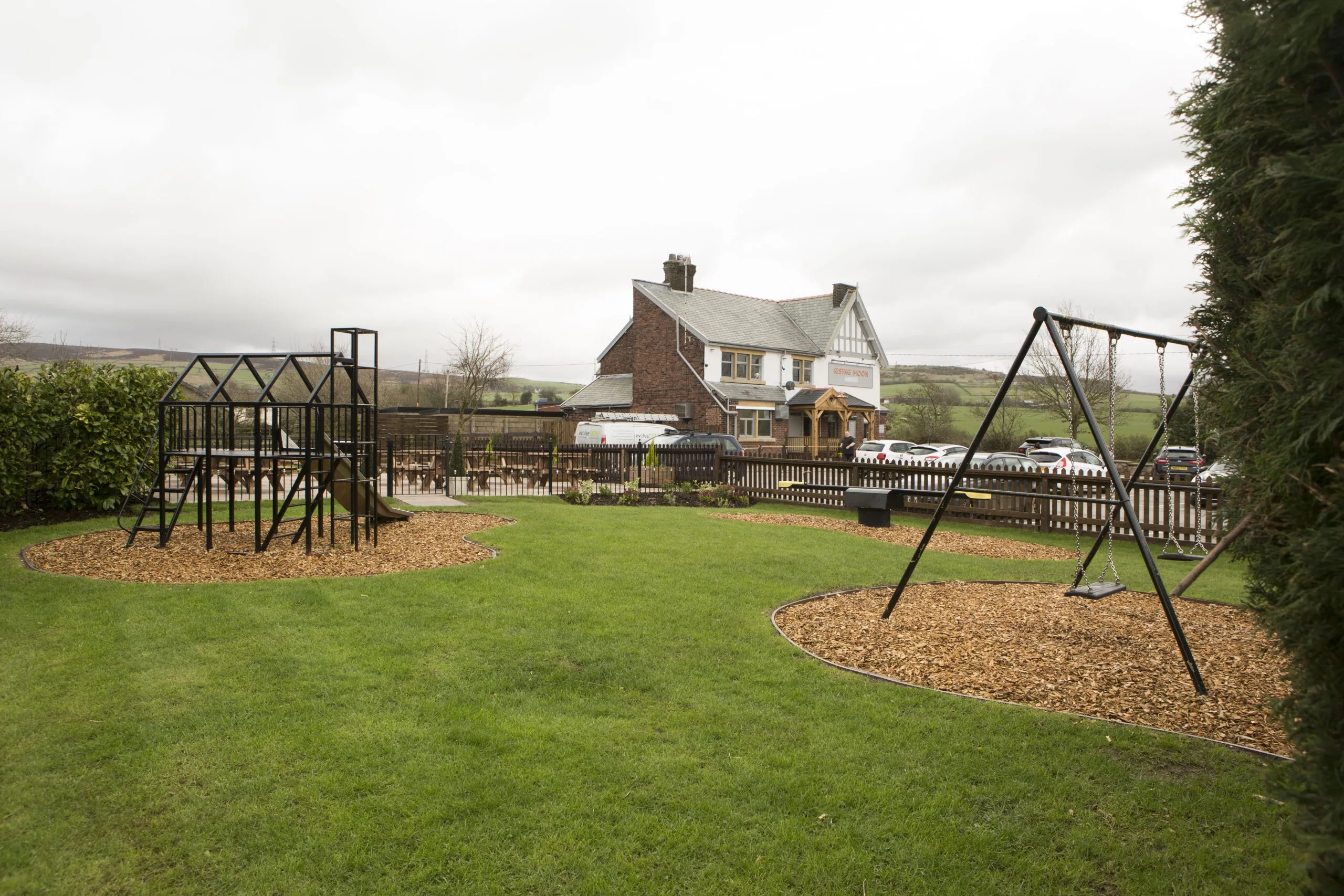Beer gardens to visit this summer!