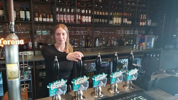 Meet Beth Carroll: Duty Manager & Aspire graduate at The Airport Pub
