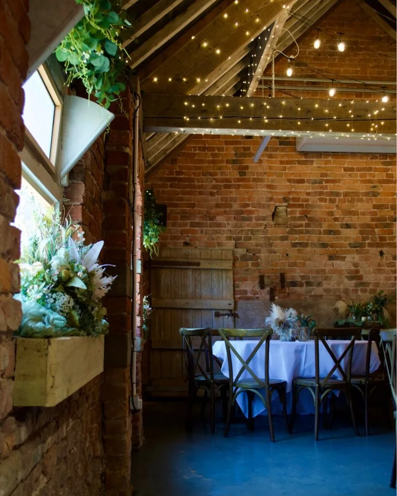 davenport arms barn wedding