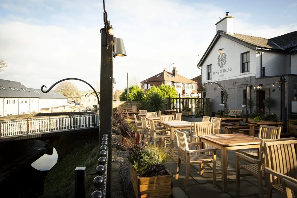 Ring O'Bells exterior