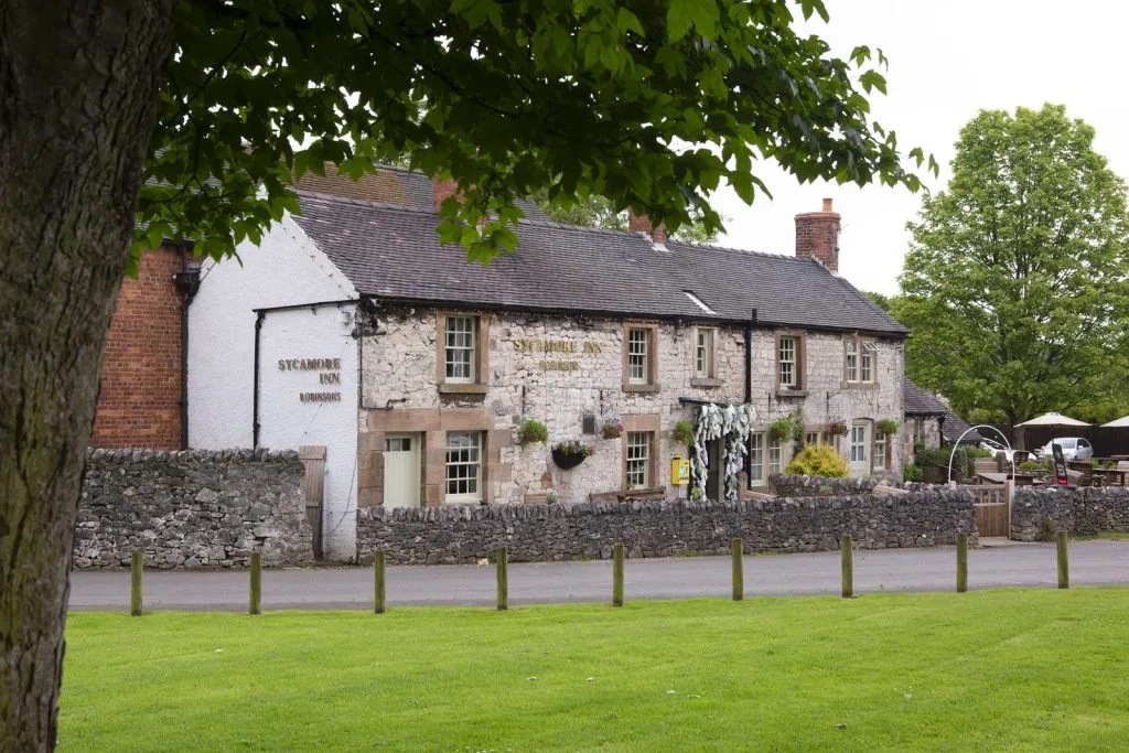 sycamore inn parwich