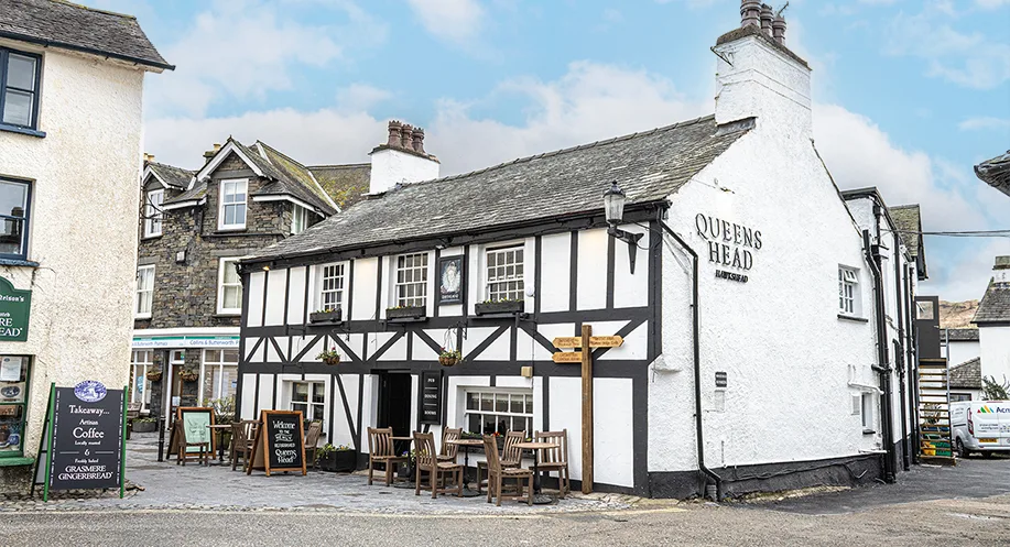 queens head hawkshead