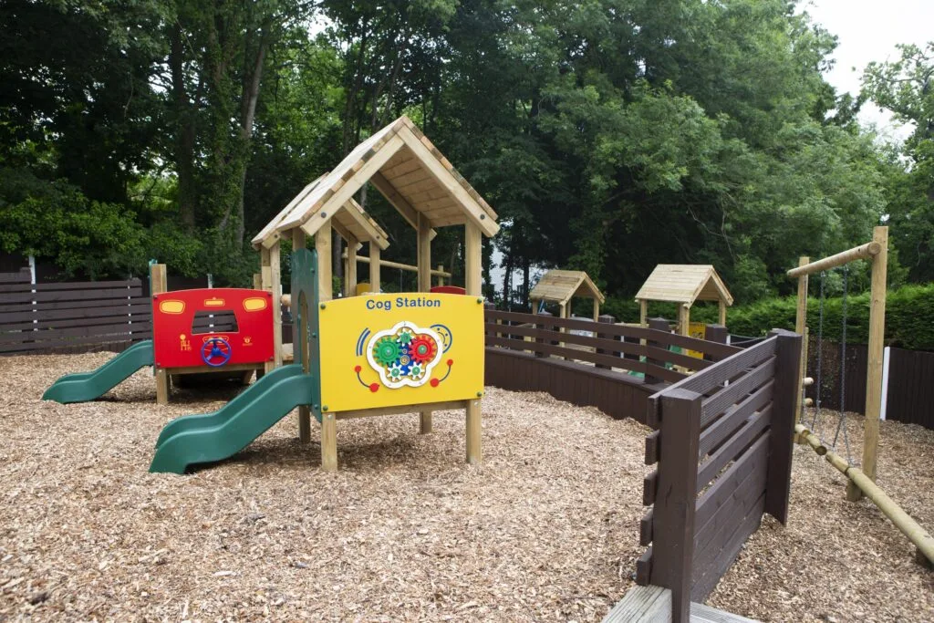 Glyn Y Weddw Arms outside play area